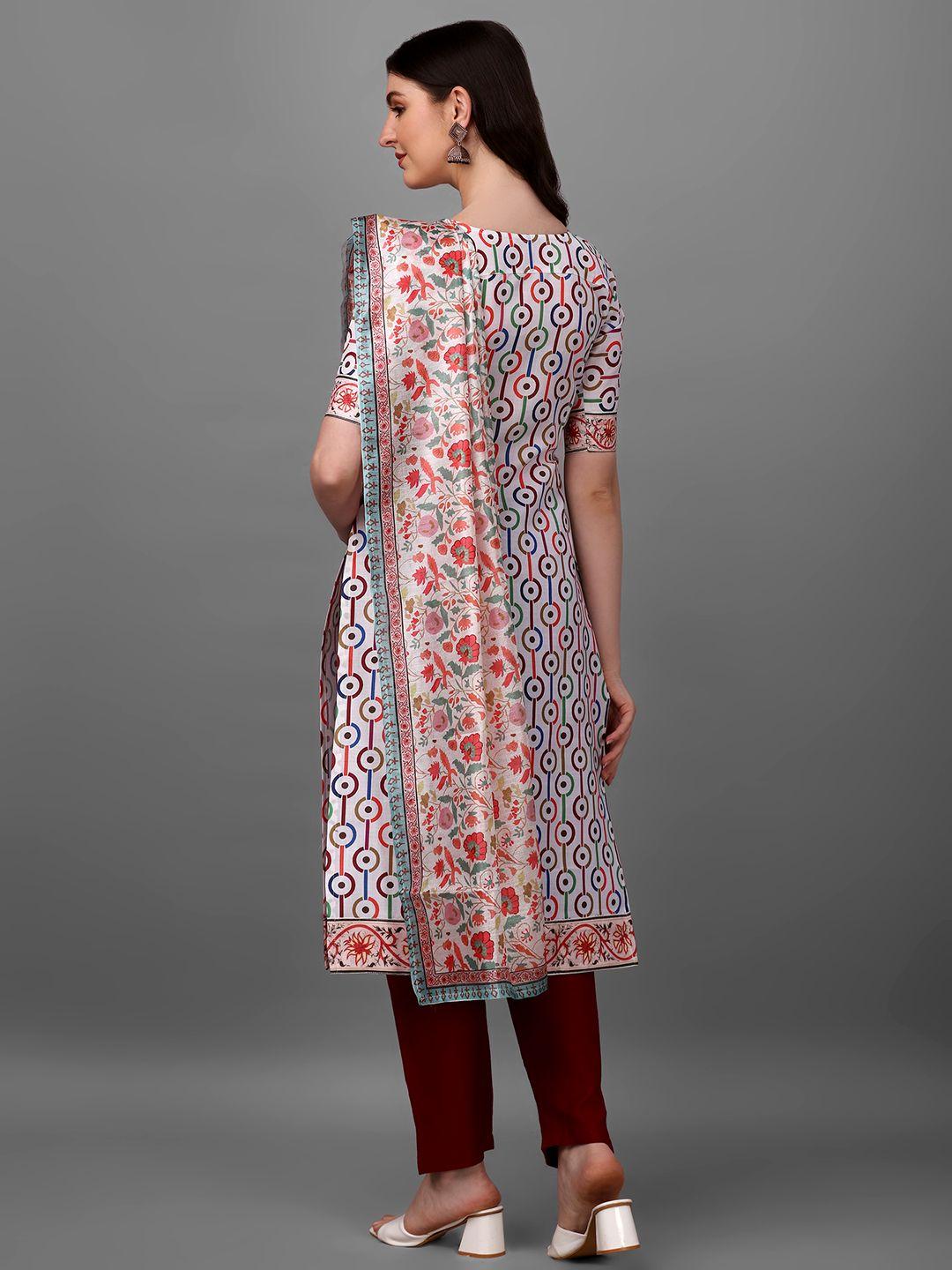 Straight Printed Round Neck Women Kurta Set Roposo Clout