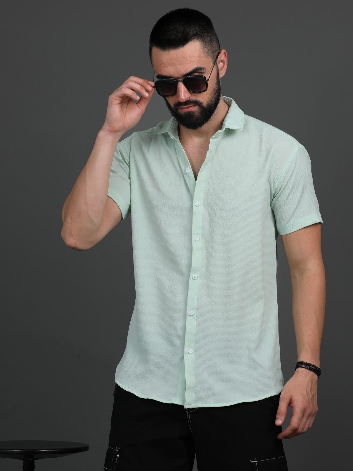 Men's Polycotton (Popcorn Fabric ) Solid Half Sleeves Casual Shirt Roposo Clout