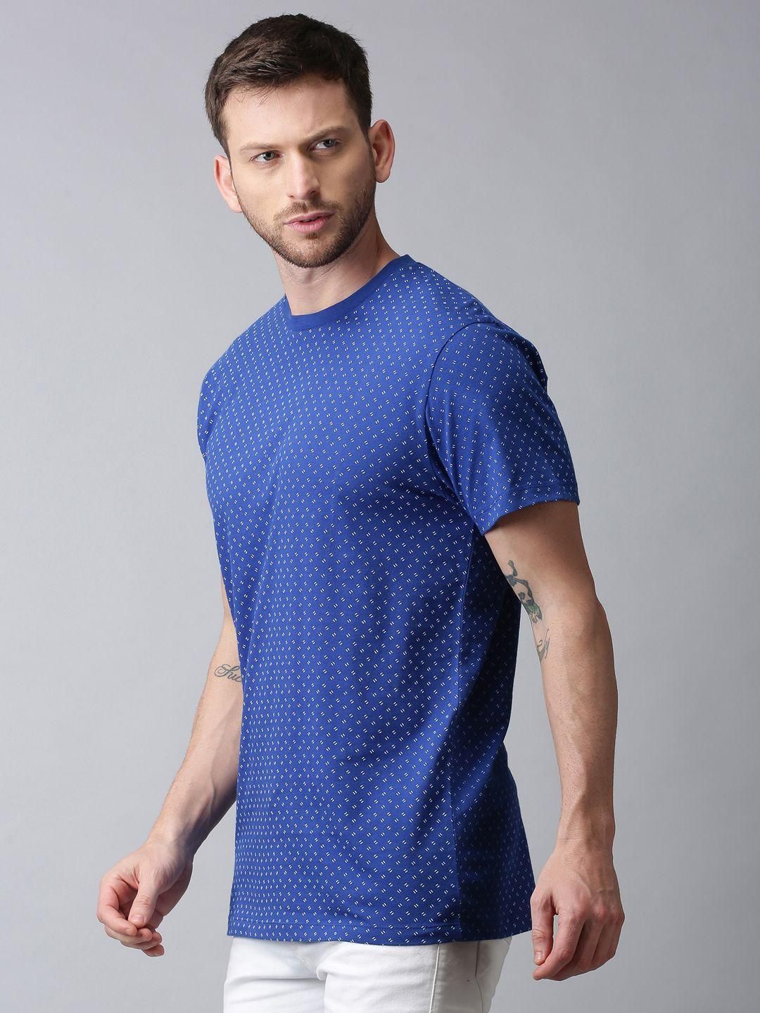 UrGear Cotton Geometric Print Half Sleeves Round Neck Mens T-Shirt Roposo Clout